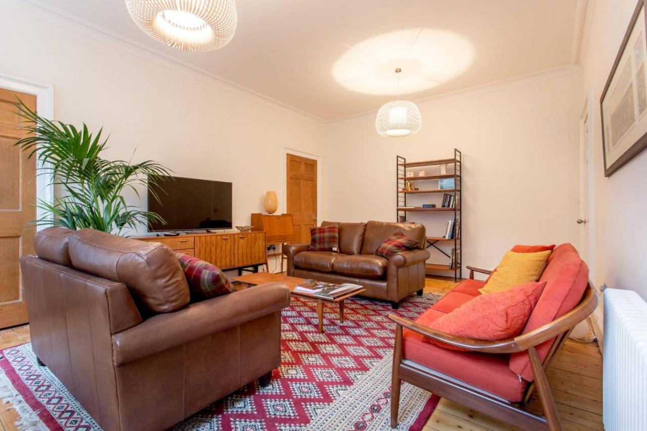 Joivy Spacious 2 Bed Apt In Ideal City Centre Location Appartement Edinburgh Buitenkant foto